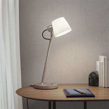Astro Imari Desk LED E27 bordlampe i mat alu