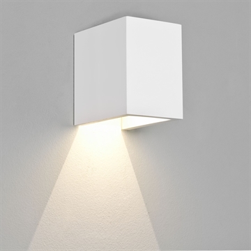 Astro Parma 100 LED 3000K væglampe - udfases