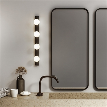 Astro Cabaret 4 II mat sort IP44